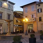 Semesterbostad La Poventa Tuoro sul Trasimeno