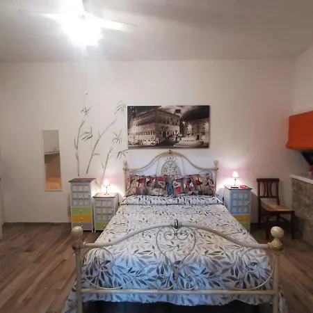 Σπίτι διακοπών La Poventa Wi-fi E Parcheggio In Centro Tuoro sul Trasimeno