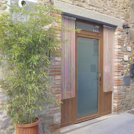 Casa de Férias La Poventa Wi-fi E Parcheggio In Centro