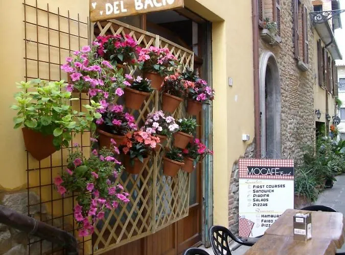 La Poventa Wi-fi E Parcheggio In Centro * Туоро-суль-Тразимено